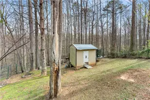 7219 Plum Creek Dr, Gainesville, GA 30507 - Photo 9