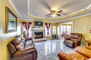 1245 Shamrock Hill Cir, Loganville, GA 30052 - Photo 7