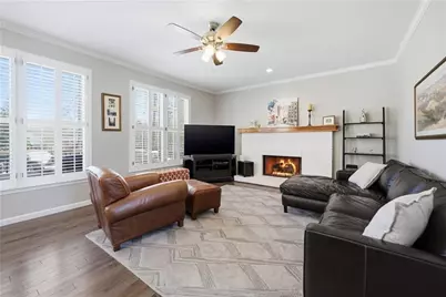 1640 Pinetree Pass Lane SW, Lilburn, GA 30047 - Photo 11