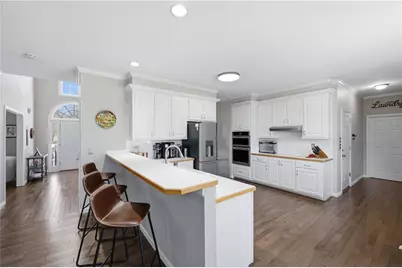 1640 Pinetree Pass Lane SW, Lilburn, GA 30047 - Photo 15