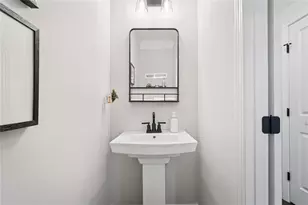 2995 Edgemont Ln, Marietta, GA 30008 - Photo 11