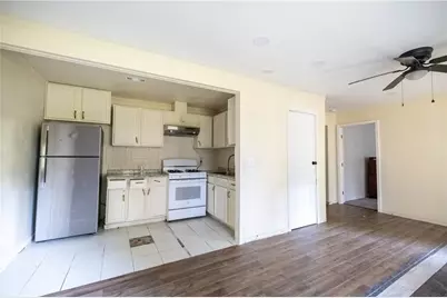 3635 Spring Mesa Drive, Snellville, GA 30039 - Photo 9
