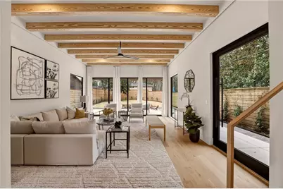 787 Bonaventure Avenue NE, Atlanta, GA 30306 - Photo 3