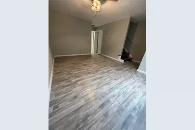 333 Forsyth Street #A, Barnesville, GA 30204 - Photo 5