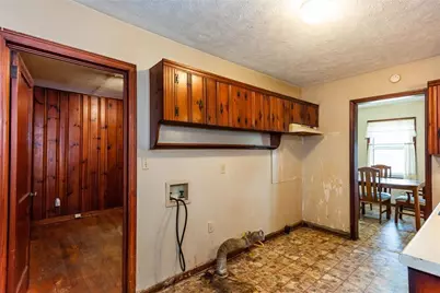 2243 Mark Trail, Decatur, GA 30032 - Photo 5