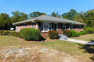 893 Andrews Dr, Conyers, GA 30012 - Photo 3