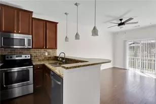 215 Semel Dr NW, Atlanta, GA 30309 - Photo 15