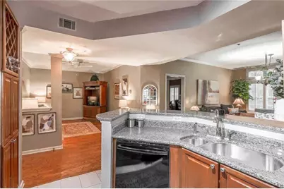 424 Lindbergh Drive NE #103, Atlanta, GA 30305 - Photo 9
