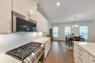 309 Hudson Way, Woodstock, GA 30189 - Photo 9