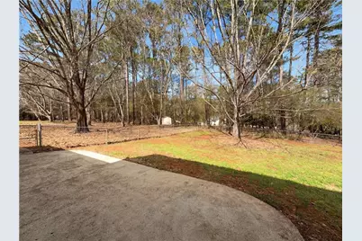 135 Forest Lake Way, Fayetteville, GA 30215 - Photo 11