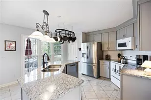 2093 Halfmoon Bluff NW, Kennesaw, GA 30152 - Photo 3