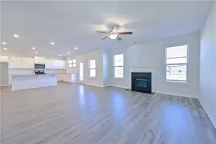 303 Eleanora Xing, Loganville, GA 30052 - Photo 15