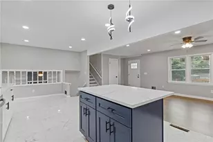 1634 Lamancha Dr, Lawrenceville, GA 30044 - Photo 9