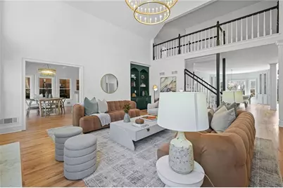 1018 Mill Creek Manor NE, Brookhaven, GA 30319 - Photo 9