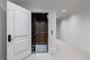 3594 Tuxedo Ct, Atlanta, GA 30305 - Photo 21
