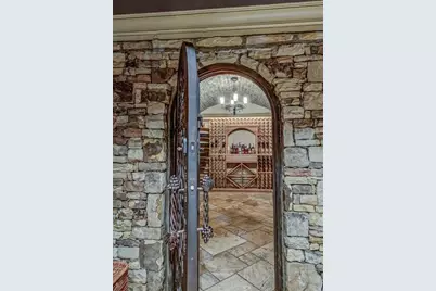 3594 Tuxedo Court, Atlanta, GA 30305 - Photo 29