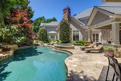3594 Tuxedo Court, Atlanta, GA 30305 - Photo 3