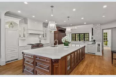 3594 Tuxedo Court, Atlanta, GA 30305 - Photo 5