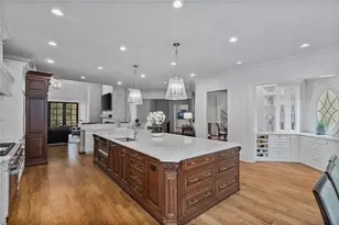 3594 Tuxedo Ct, Atlanta, GA 30305 - Photo 9