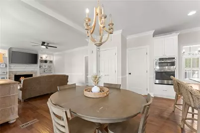 210 Weatherwood Circle, Alpharetta, GA 30004 - Photo 13