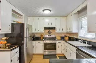 2830 Pine Meadow Dr, Marietta, GA 30066 - Photo 9