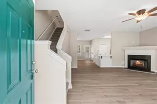 4901 Robinson Square Dr NW, Acworth, GA 30101 - Photo 9