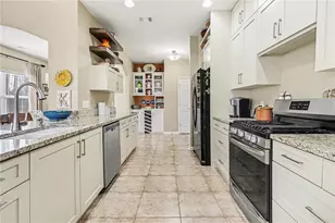 6645 Grove Meadows Ln, Cumming, GA 30028 - Photo 17