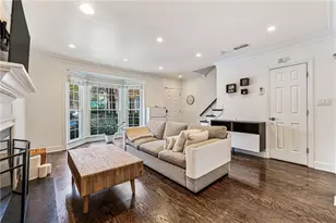 24 Mt Vernon Cir, Atlanta, GA 30338 - Photo 3