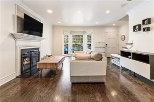 24 Mt Vernon Cir, Atlanta, GA 30338 - Photo 5