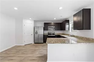 490 Caledon Way, Hampton, GA 30228 - Photo 17