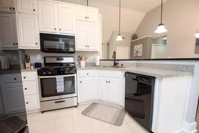 90 Jeb Stuart Drive, Newnan, GA 30265 - Photo 7