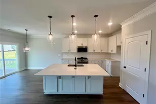 130 Coffee Ln, Hoschton, GA 30548 - Photo 3
