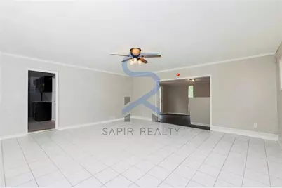 639 Skipper Drive NW, Atlanta, GA 30318 - Photo 7