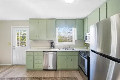 1787 Ridgeway Avenue NW, Atlanta, GA 30318 - Photo 17