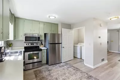 1787 Ridgeway Avenue NW, Atlanta, GA 30318 - Photo 19