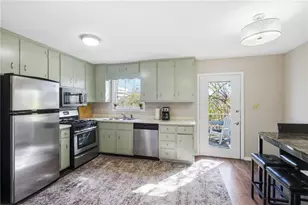 1787 Ridgeway Ave NW, Atlanta, GA 30318 - Photo 5