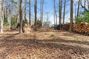 4691 Lucerne Valley Rd SW, Lilburn, GA 30047 - Photo 39