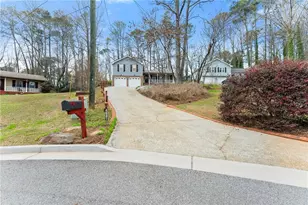 4691 Lucerne Valley Rd SW, Lilburn, GA 30047 - Photo 5