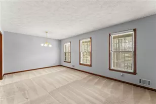 4691 Lucerne Valley Rd SW, Lilburn, GA 30047 - Photo 9