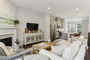 2032 Manchester St NE, Atlanta, GA 30324 - Photo 13