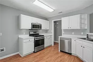 5248 Arbor View Ln, Sugar Hill, GA 30518 - Photo 13