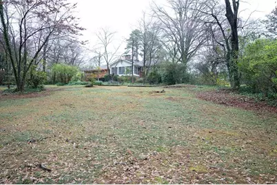 763 Kiowa Drive NE, Marietta, GA 30060 - Photo 5