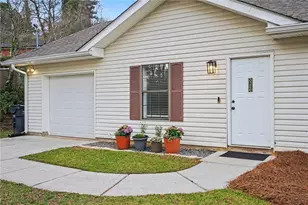 555 Cardell Cir SE, Mableton, GA 30126 - Photo 3