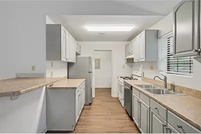 555 Cardell Circle SE, Mableton, GA 30126 - Photo 13