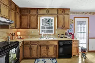 1440 Beechwood Cir, Lawrenceville, GA 30046 - Photo 9