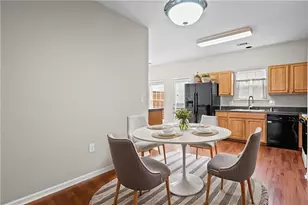 5479 Windy Creek Ln, Norcross, GA 30071 - Photo 9