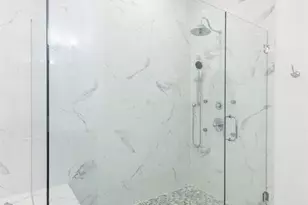 1099 Briar Cove Cir, Atlanta, GA 30329 - Photo 19