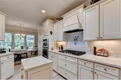 6467 Autumn Crest Lane, Hoschton, GA 30548 - Photo 5