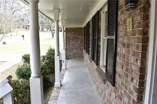 2576 Peyton Woods Trail SW, Atlanta, GA 30311 - Photo 3