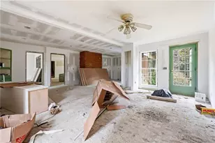 3655 E Fairview Rd SW, Stockbridge, GA 30281 - Photo 9